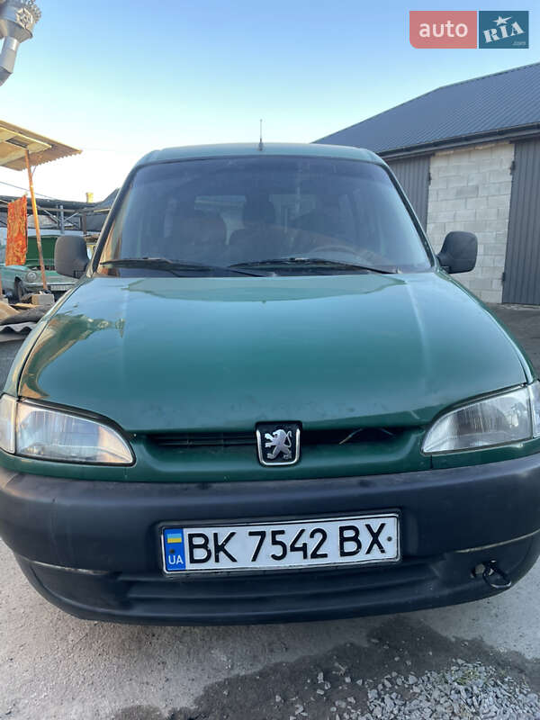 Минивэн Peugeot Partner 2001 в Костополе