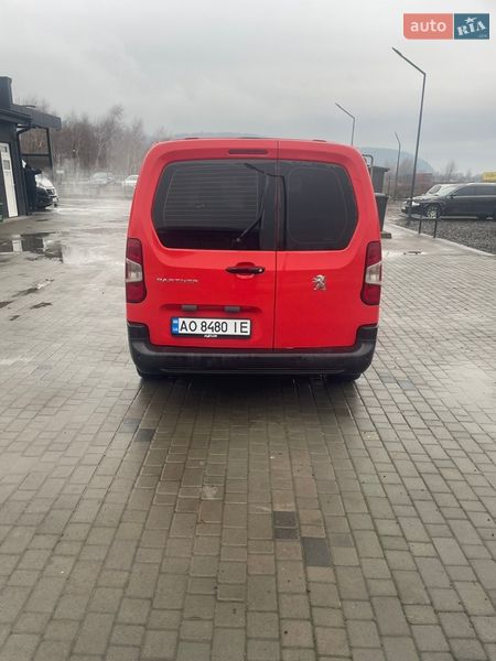 Мінівен Peugeot Partner 2019 в Ужгороді