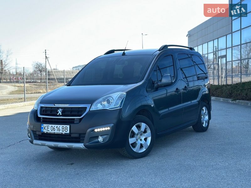 Минивэн Peugeot Partner 2016 в Днепре