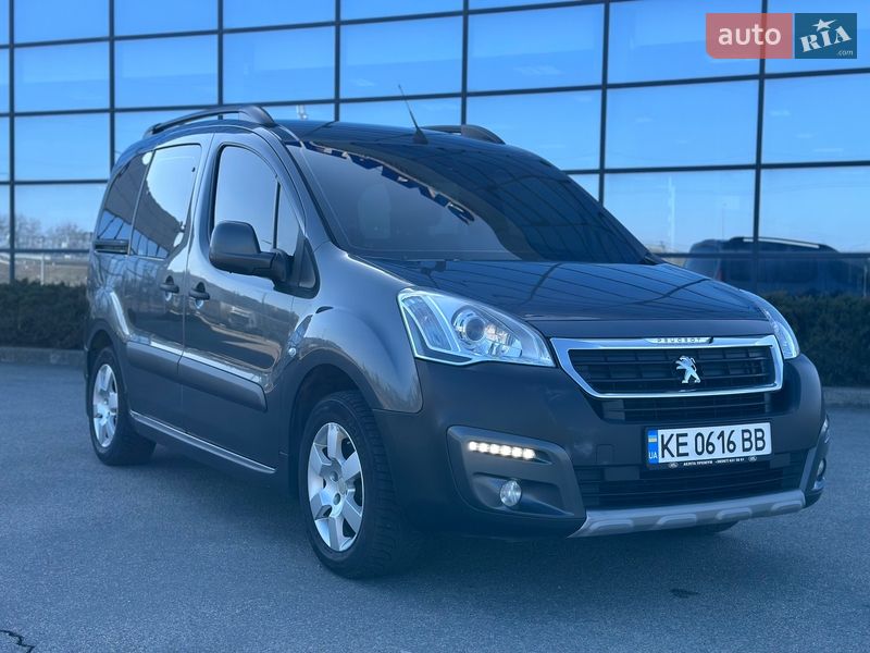 Минивэн Peugeot Partner 2016 в Днепре