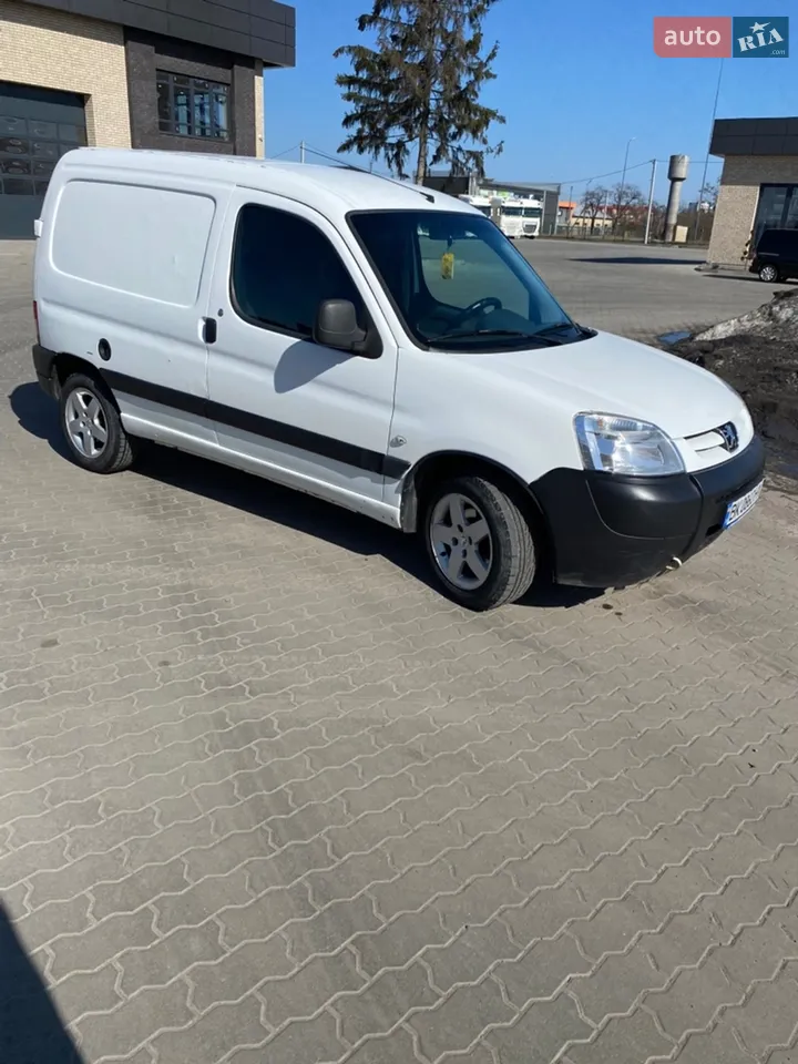 2010 Peugeot Partner - мініатюра 13