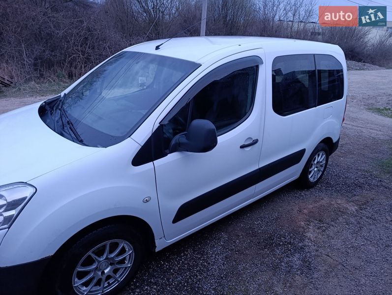 Минивэн Peugeot Partner 2010 в Виноградове