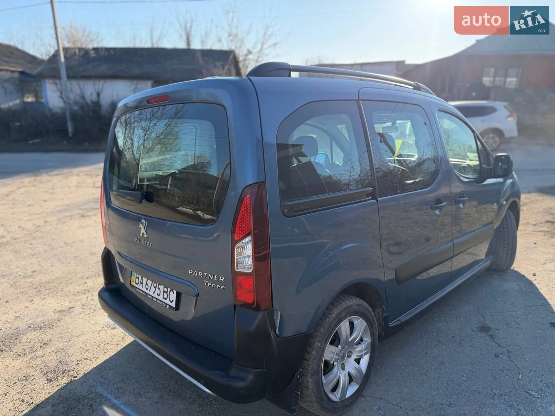 2013 Peugeot Partner - мініатюра 5