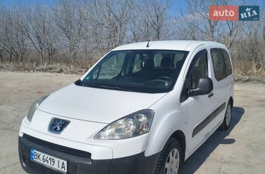 Мінівен Peugeot Partner 2010 в Рівному