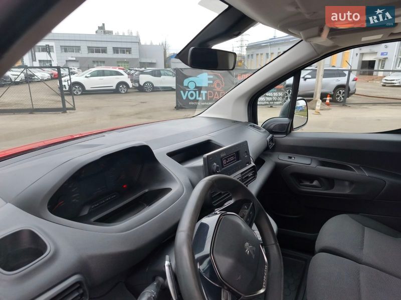 Грузовой фургон Peugeot Partner 2021 в Киеве фото 39 Грузовой фургон Peugeot Partner 2021 в Киеве