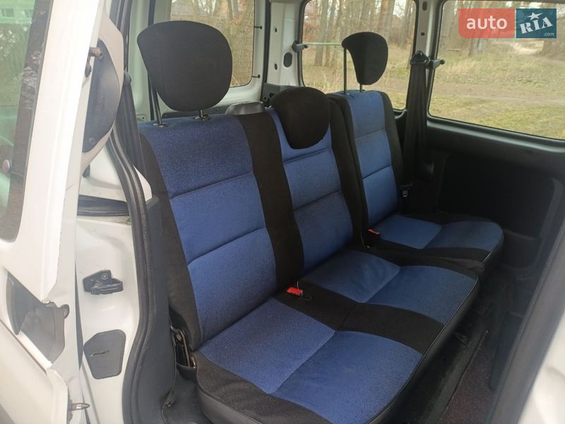 Мінівен Peugeot Partner 2006 в Прилуках