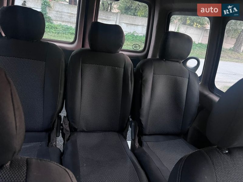 Мінівен Peugeot Partner 2005 в Кам'янець-Подільському