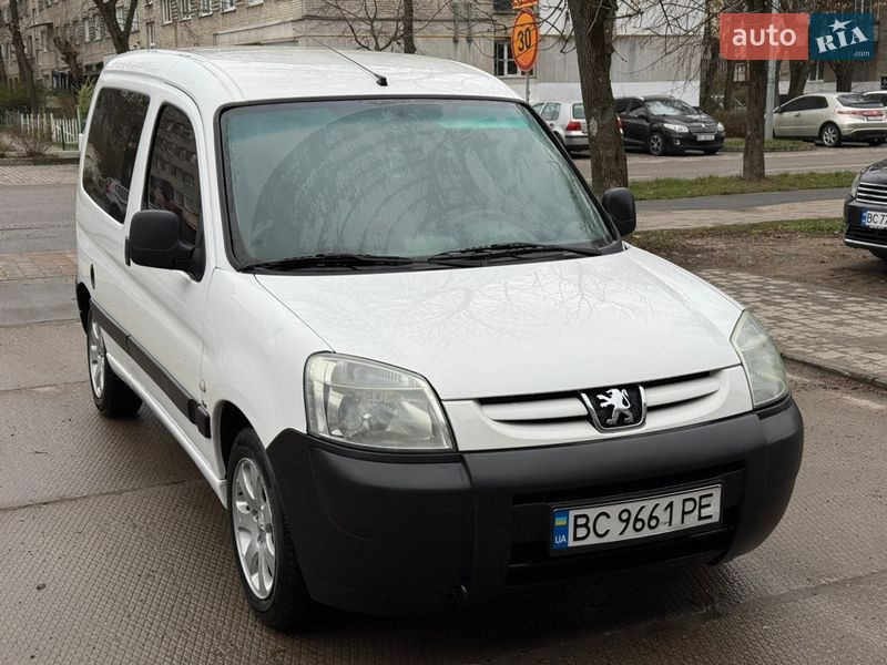 Грузовой фургон Peugeot Partner 2004 в Львове фото Грузовой фургон Peugeot Partner 2004 в Львове