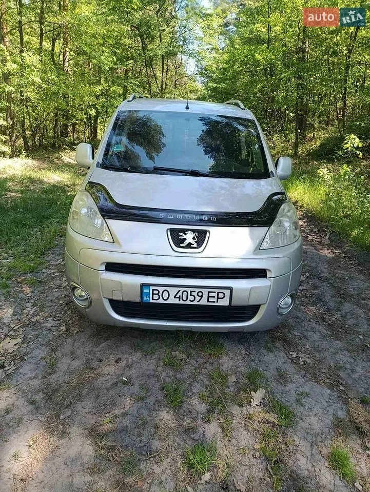 2010 Peugeot Partner - мініатюра 5