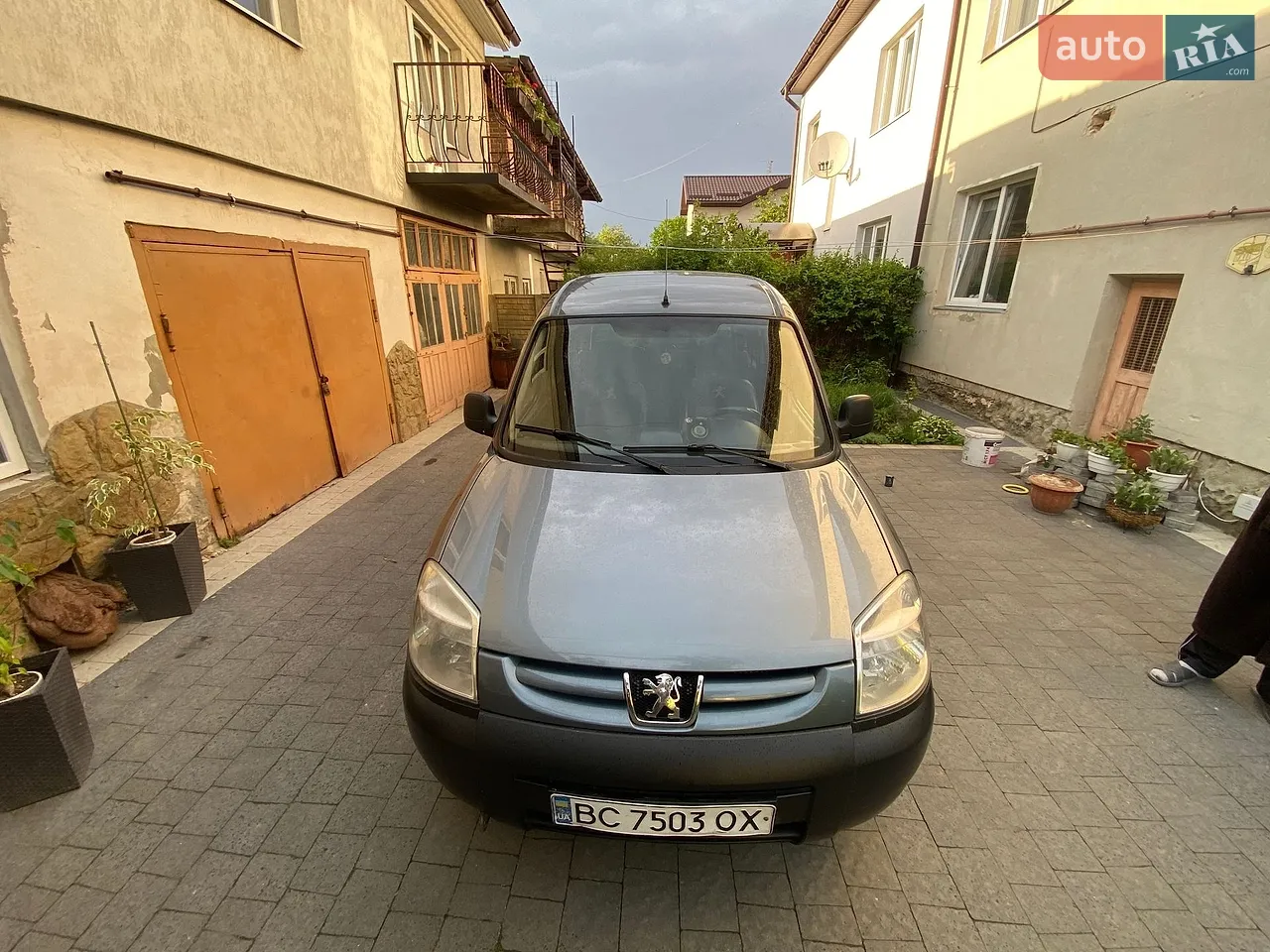 2010 Peugeot Partner - мініатюра 8