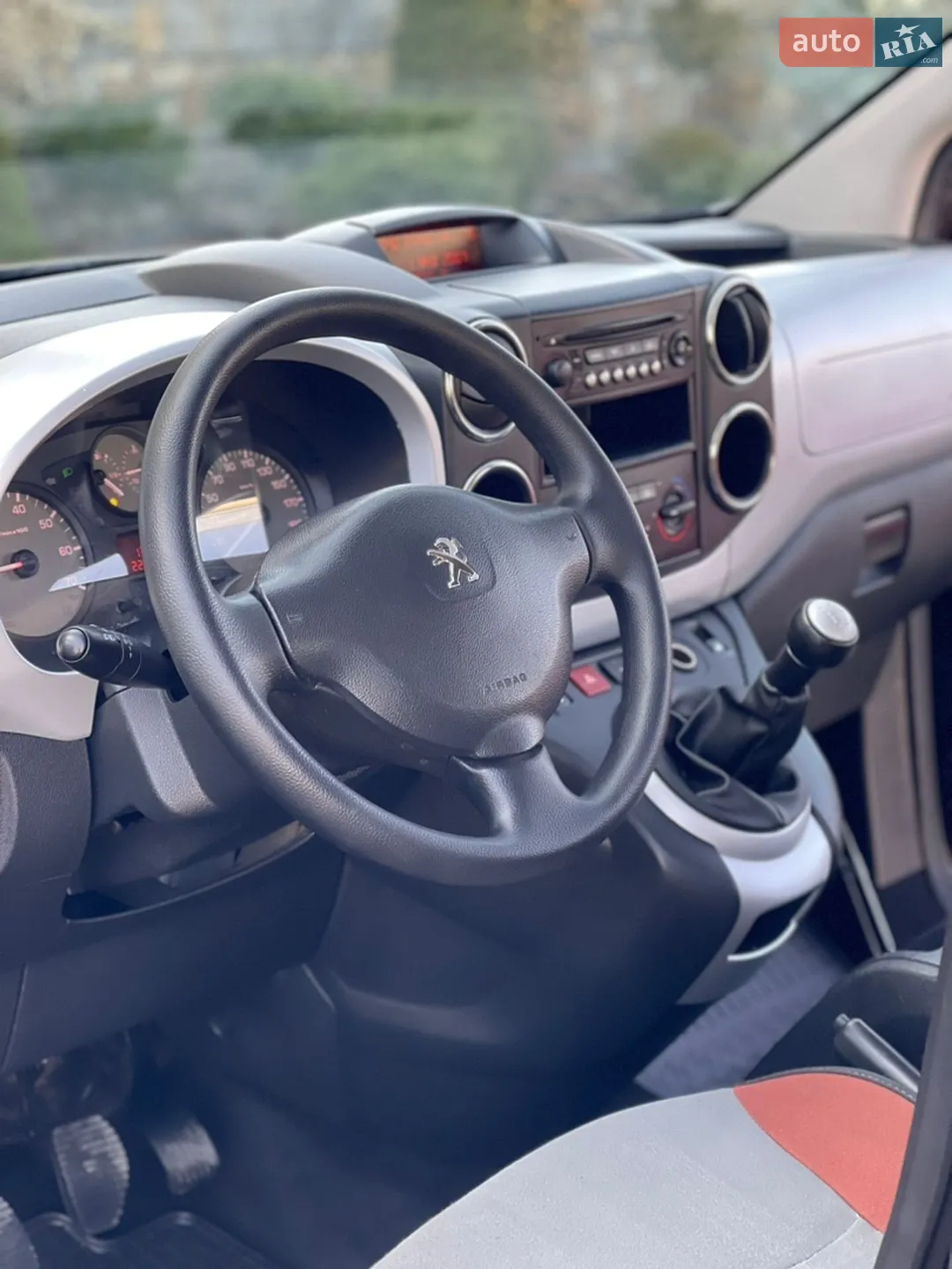 2015 Peugeot Partner - мініатюра 4