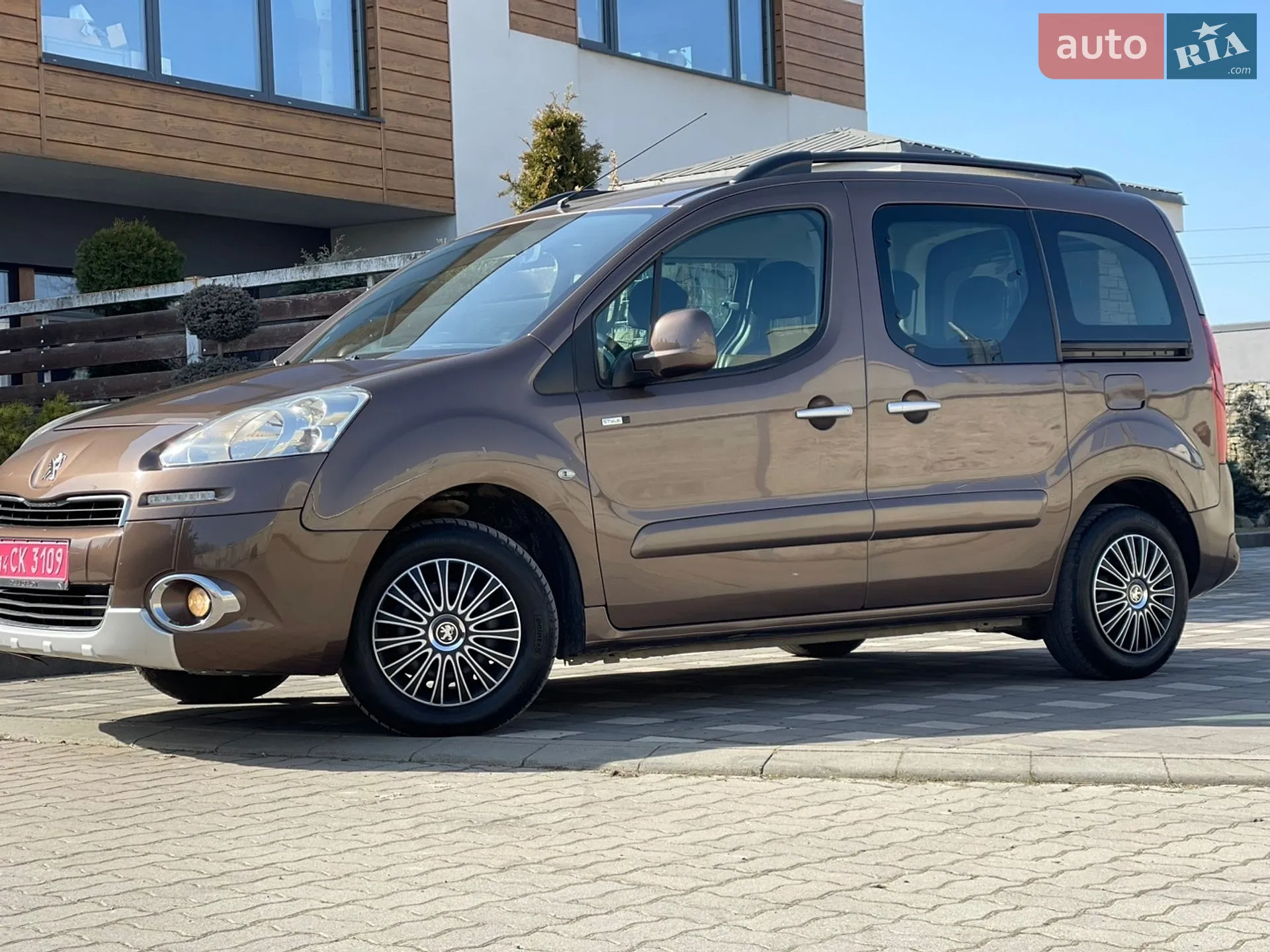 2015 Peugeot Partner - мініатюра 34