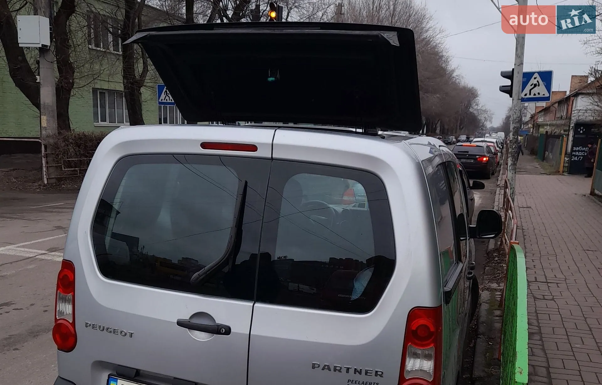 2012 Peugeot Partner - мініатюра 2