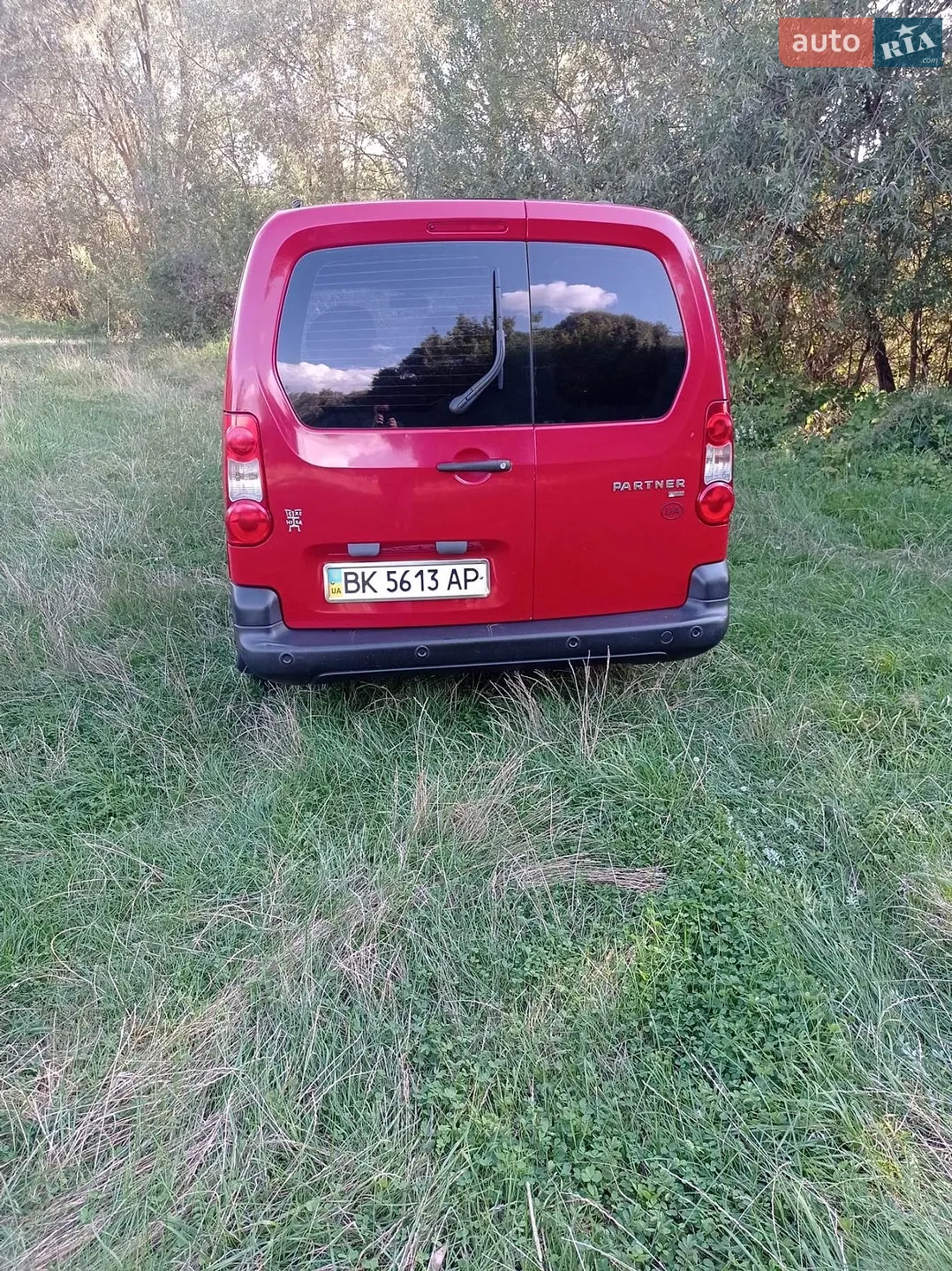 2011 Peugeot Partner - мініатюра 2