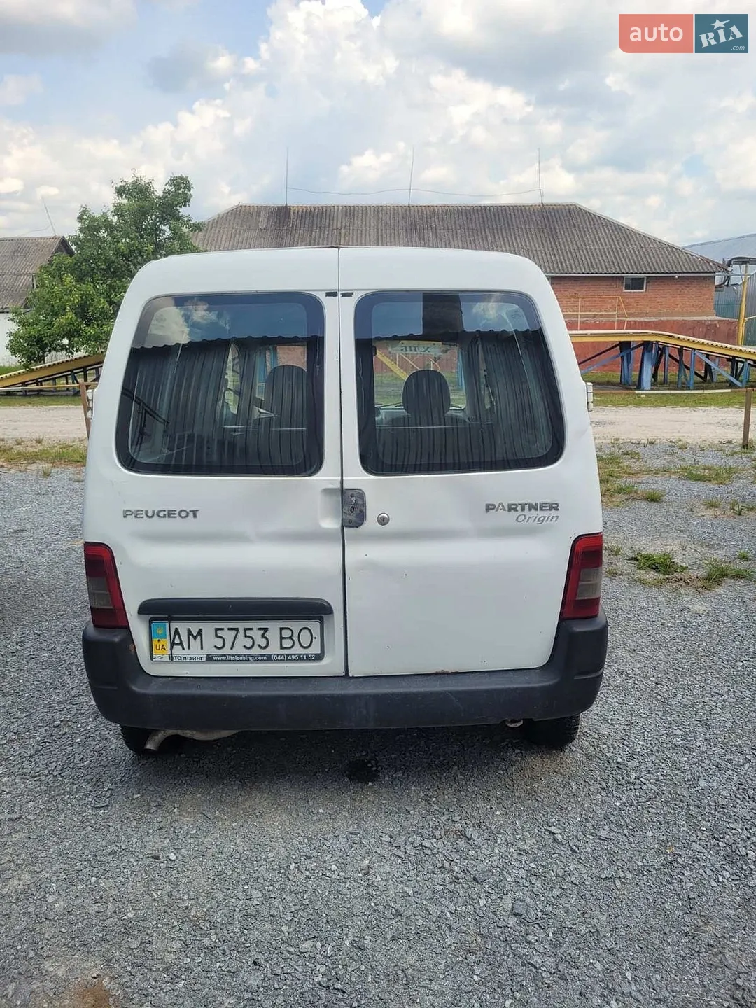 2010 Peugeot Partner - мініатюра 2