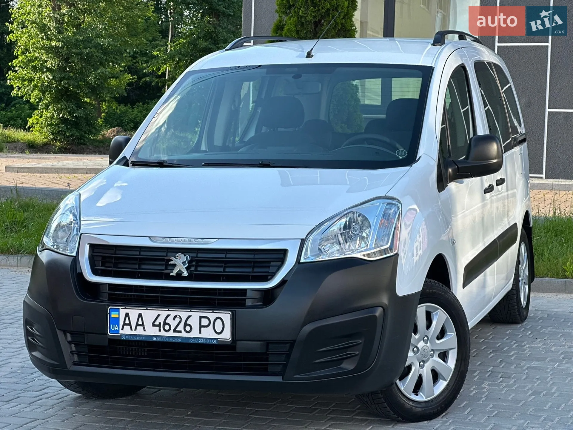 2017 Peugeot Partner - мініатюра 92