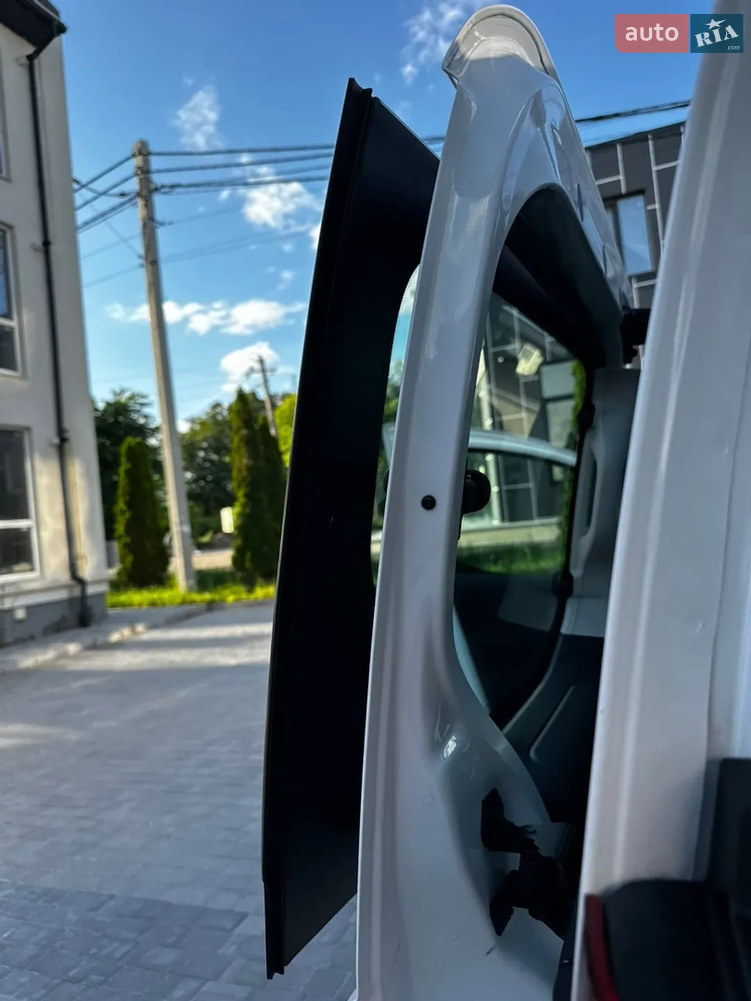 2017 Peugeot Partner - мініатюра 33