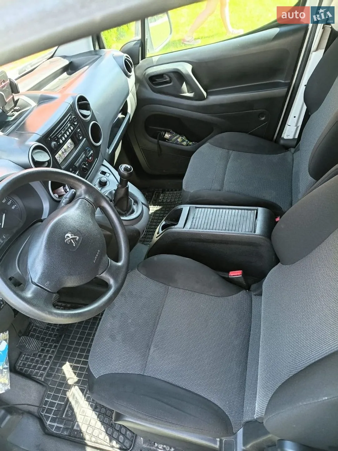 2017 Peugeot Partner - мініатюра 6