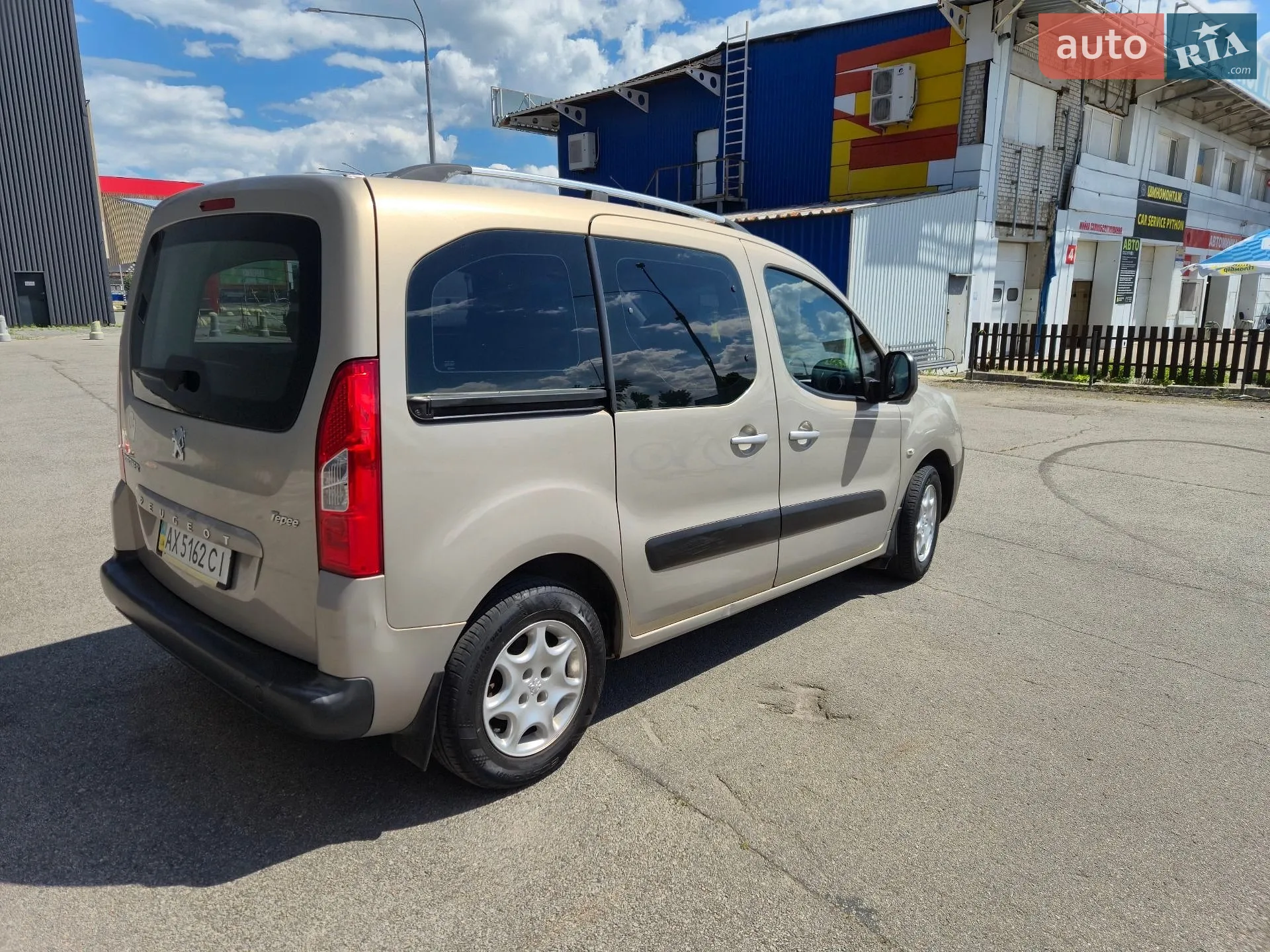 2011 Peugeot Partner - мініатюра 4