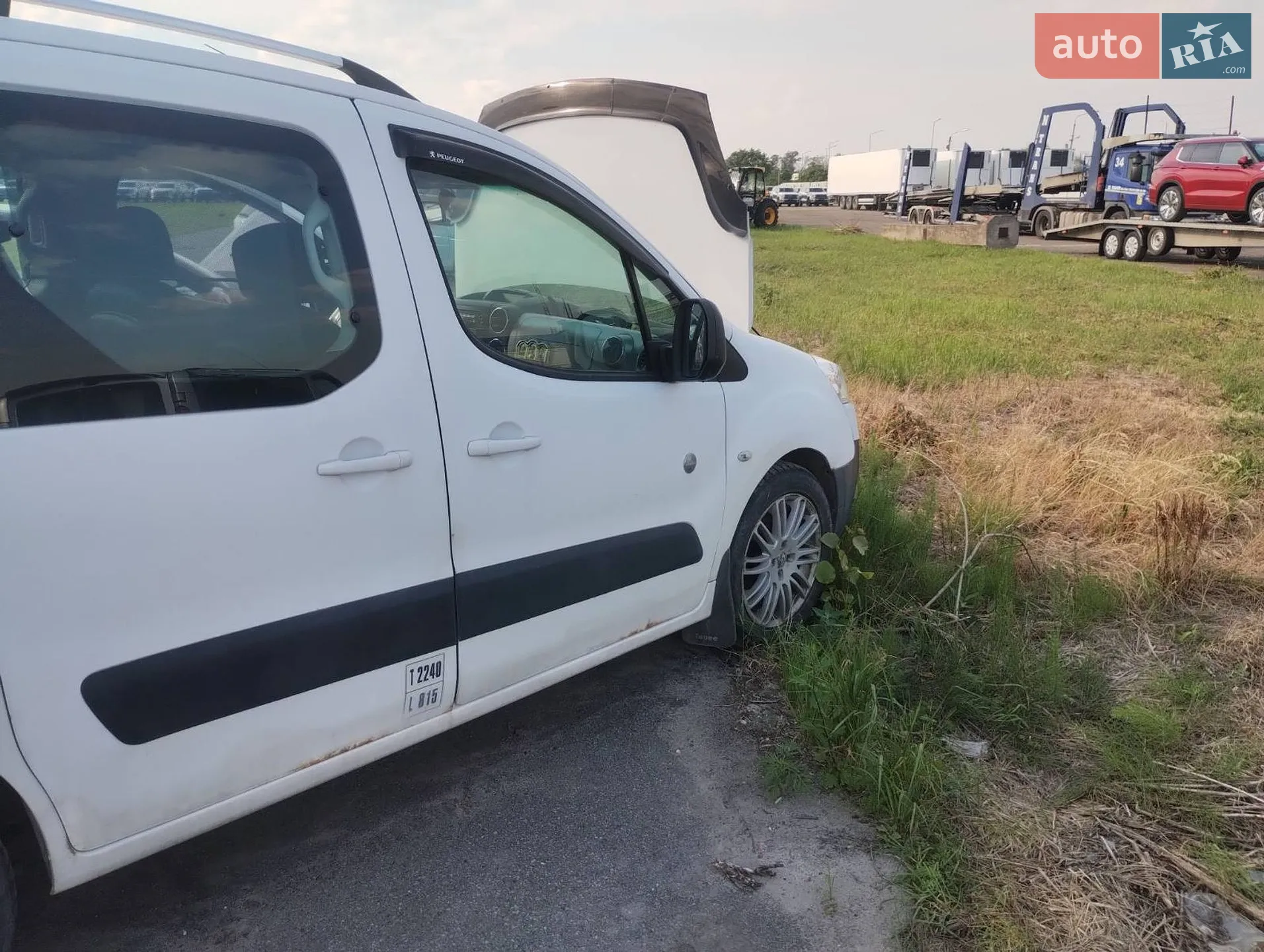 2010 Peugeot Partner - мініатюра 8