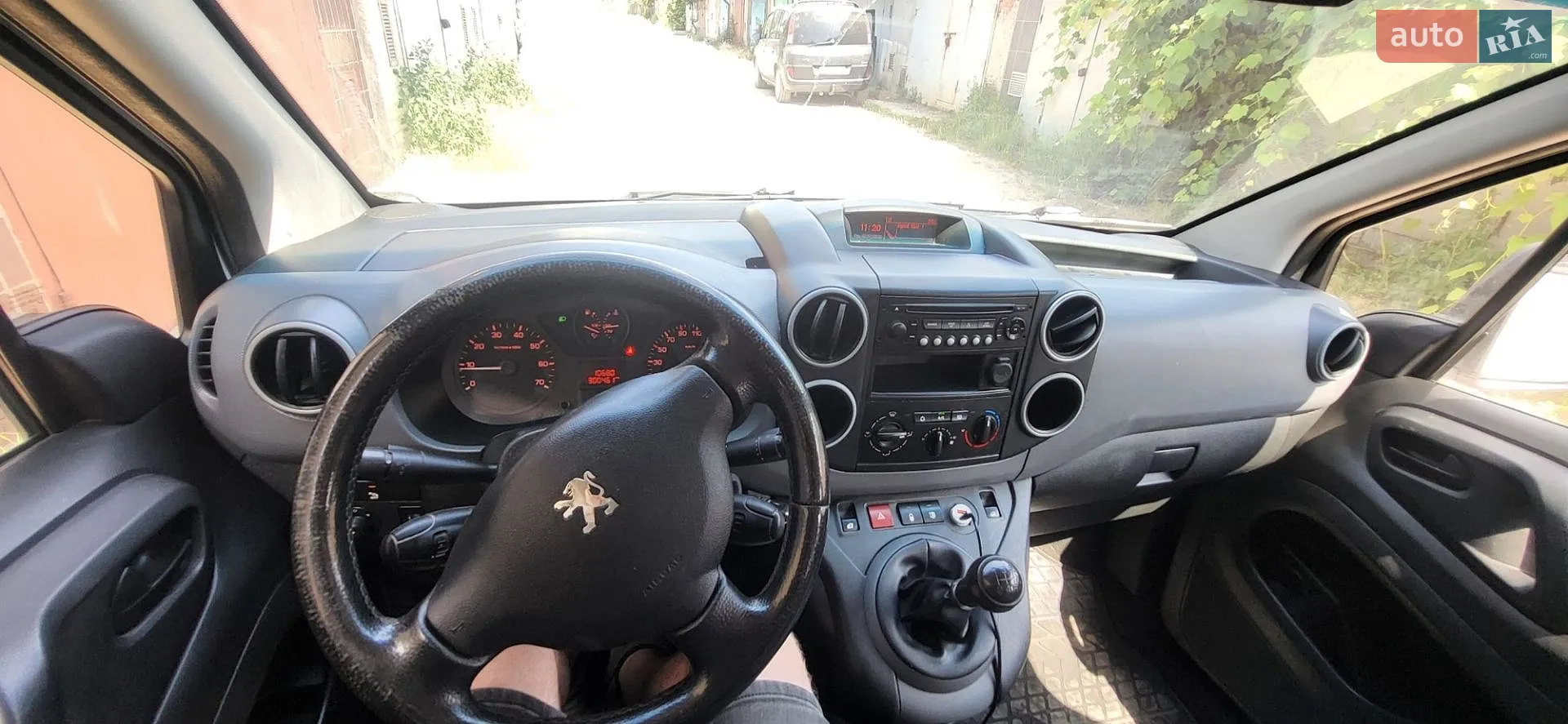 2011 Peugeot Partner - мініатюра 14