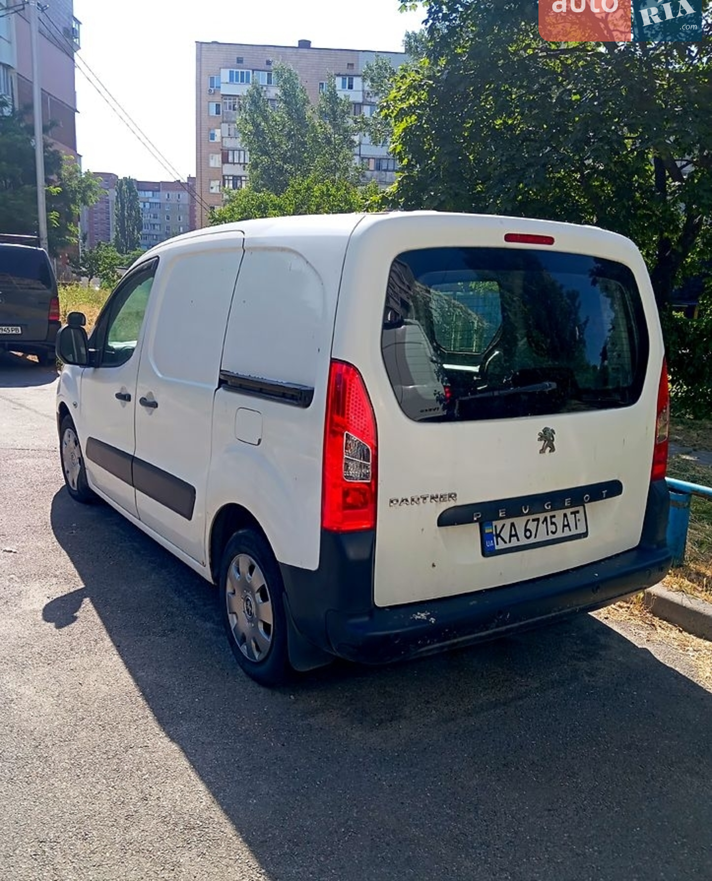 2011 Peugeot Partner - мініатюра 2