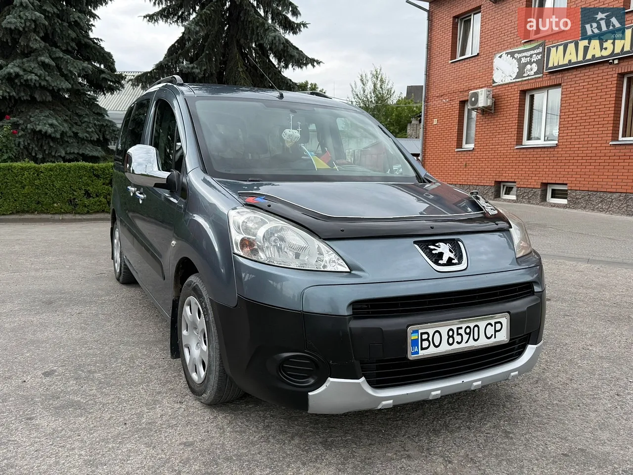 2010 Peugeot Partner - мініатюра 25
