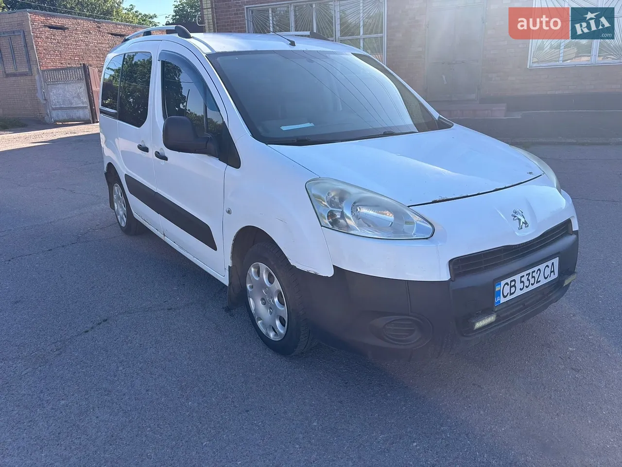 2013 Peugeot Partner - мініатюра 31