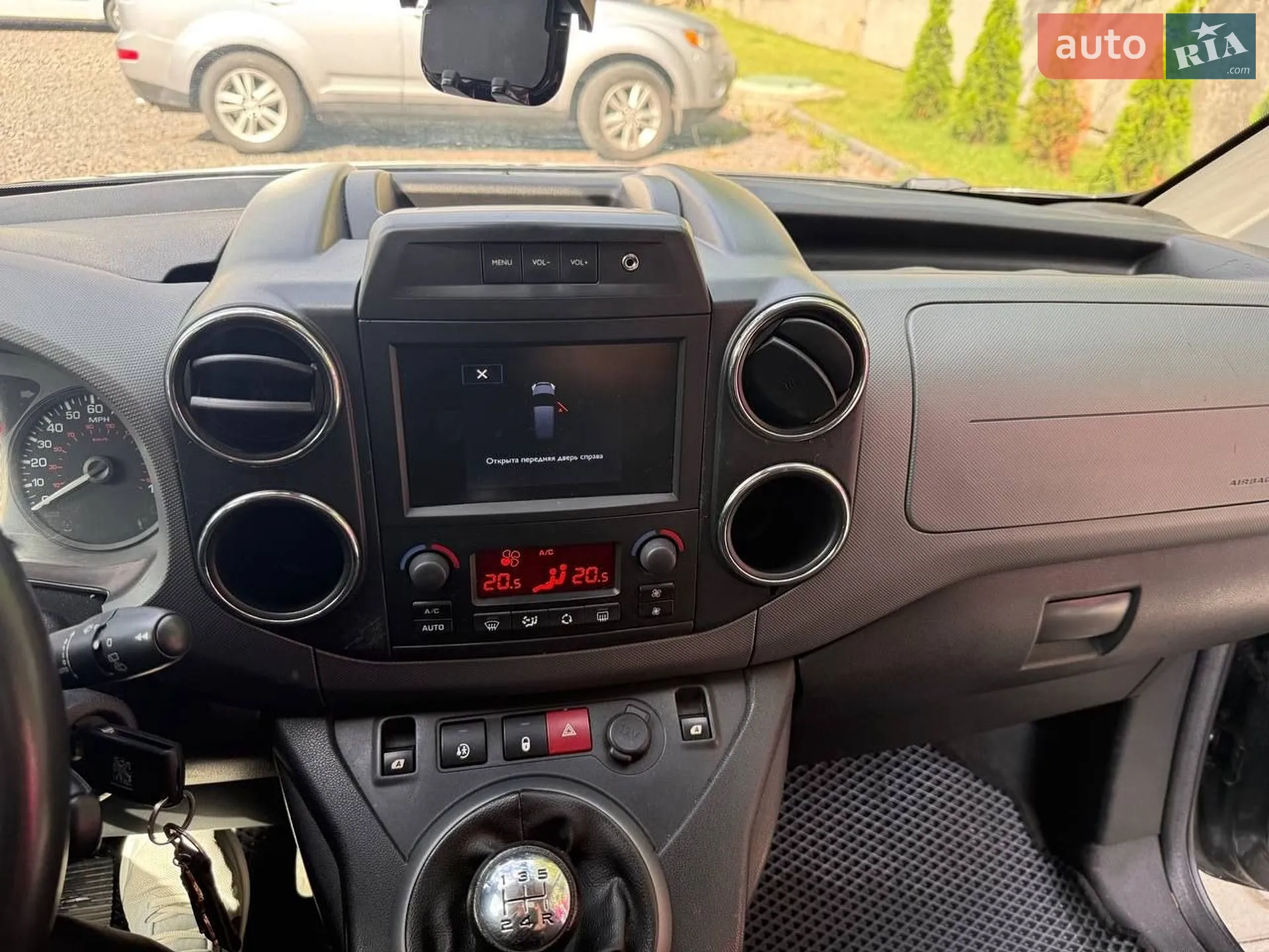 2016 Peugeot Partner - мініатюра 32