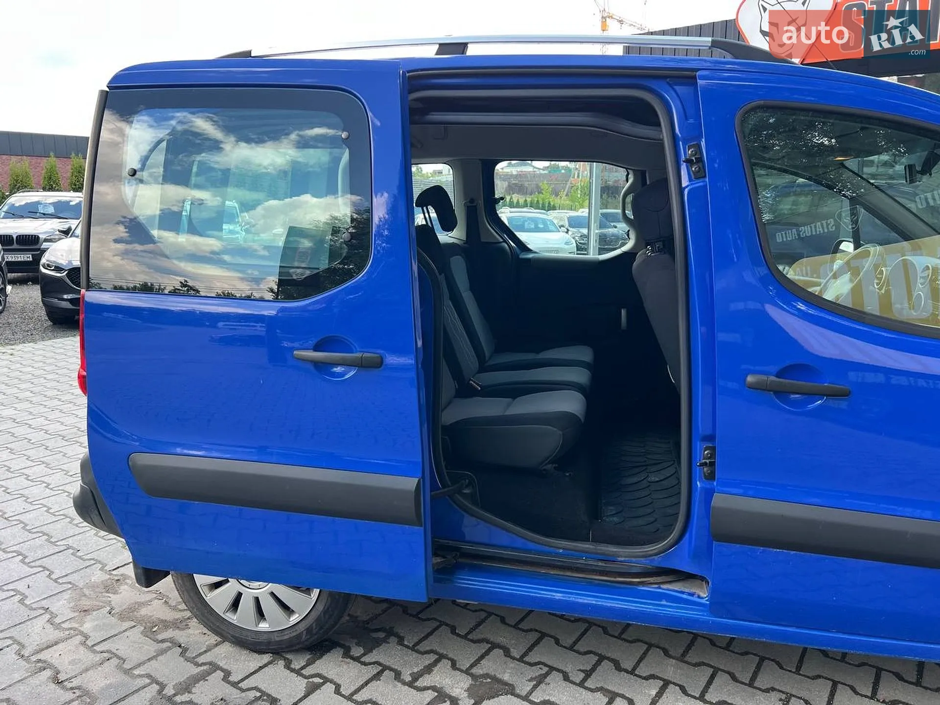 2013 Peugeot Partner - мініатюра 27