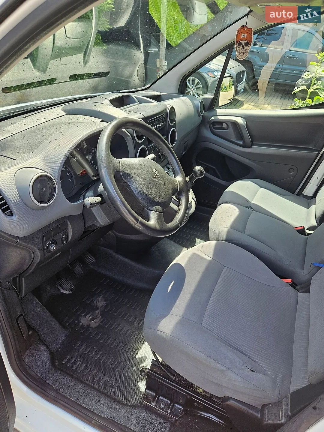 2012 Peugeot Partner - мініатюра 9