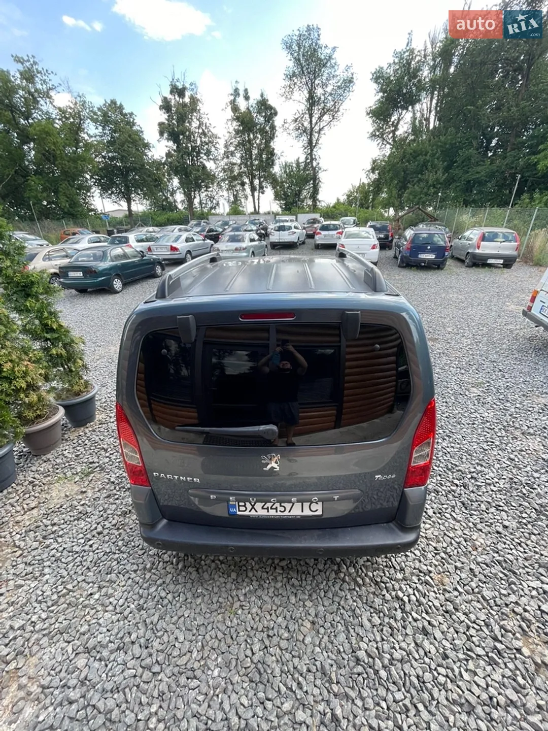 2010 Peugeot Partner - мініатюра 18
