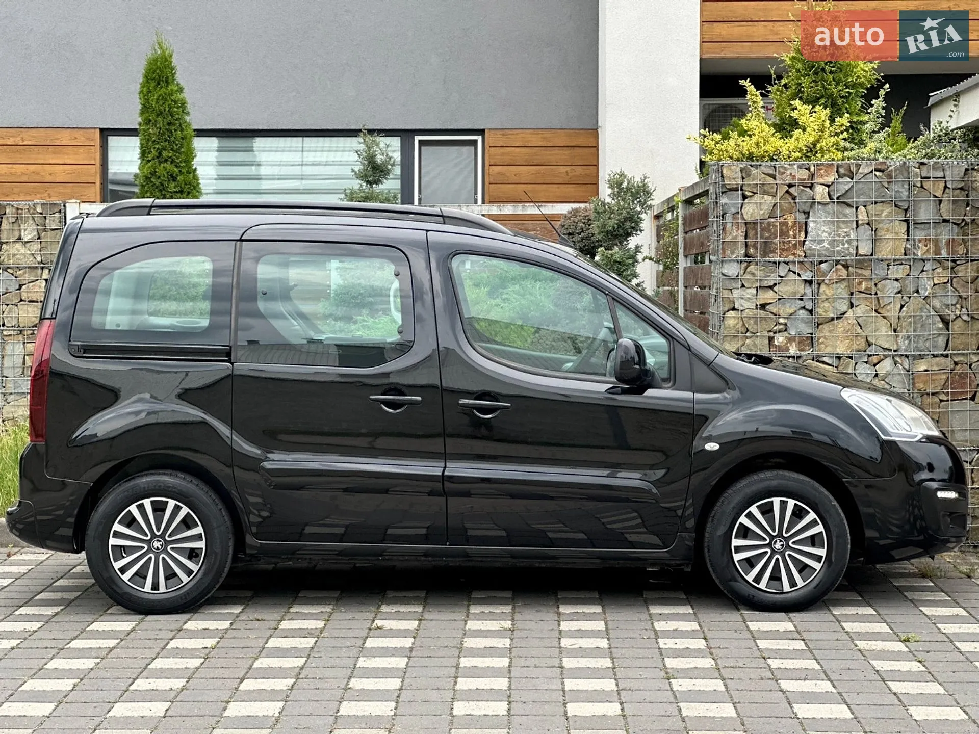 2015 Peugeot Partner - мініатюра 3