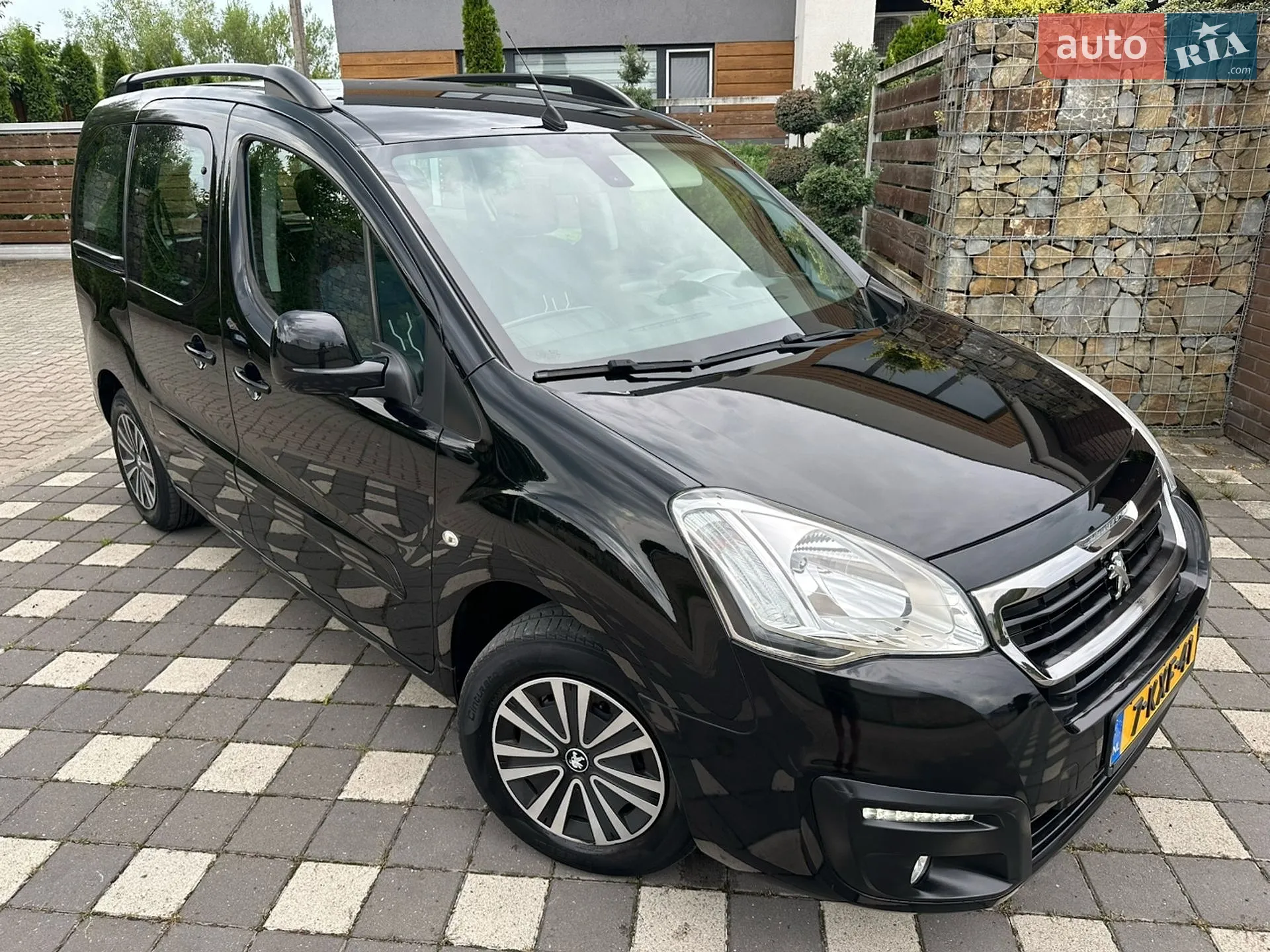 2015 Peugeot Partner - мініатюра 34