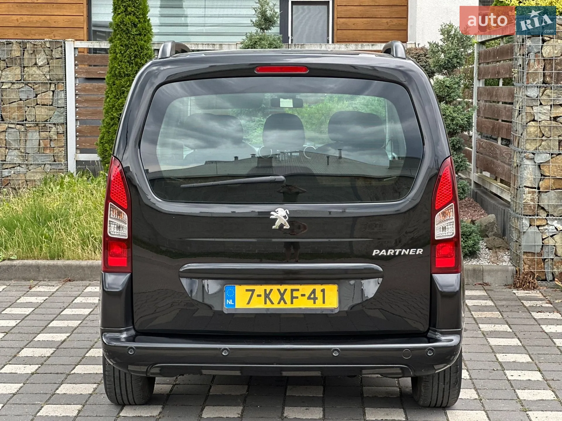 2015 Peugeot Partner - мініатюра 47