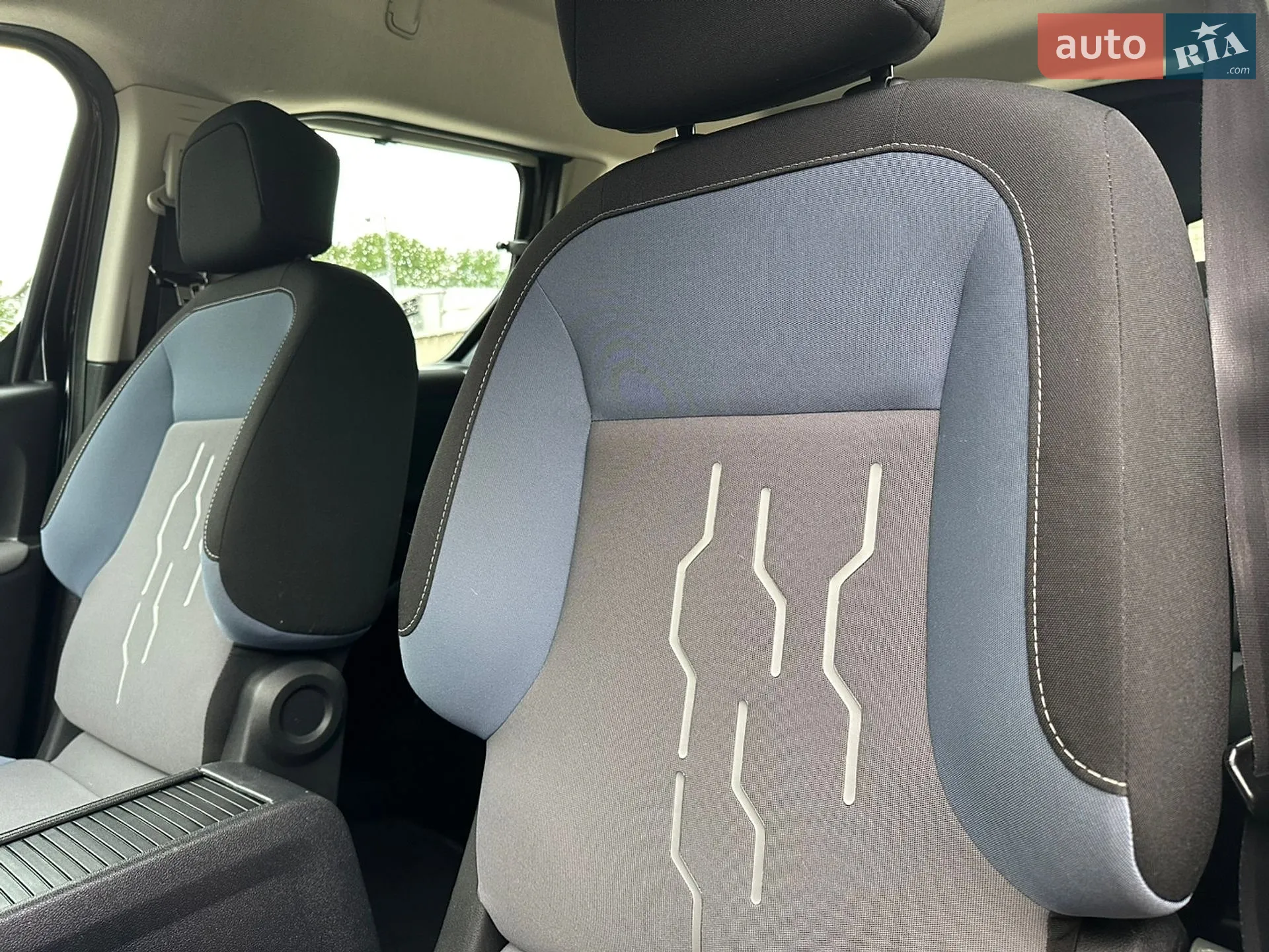 2015 Peugeot Partner - мініатюра 56