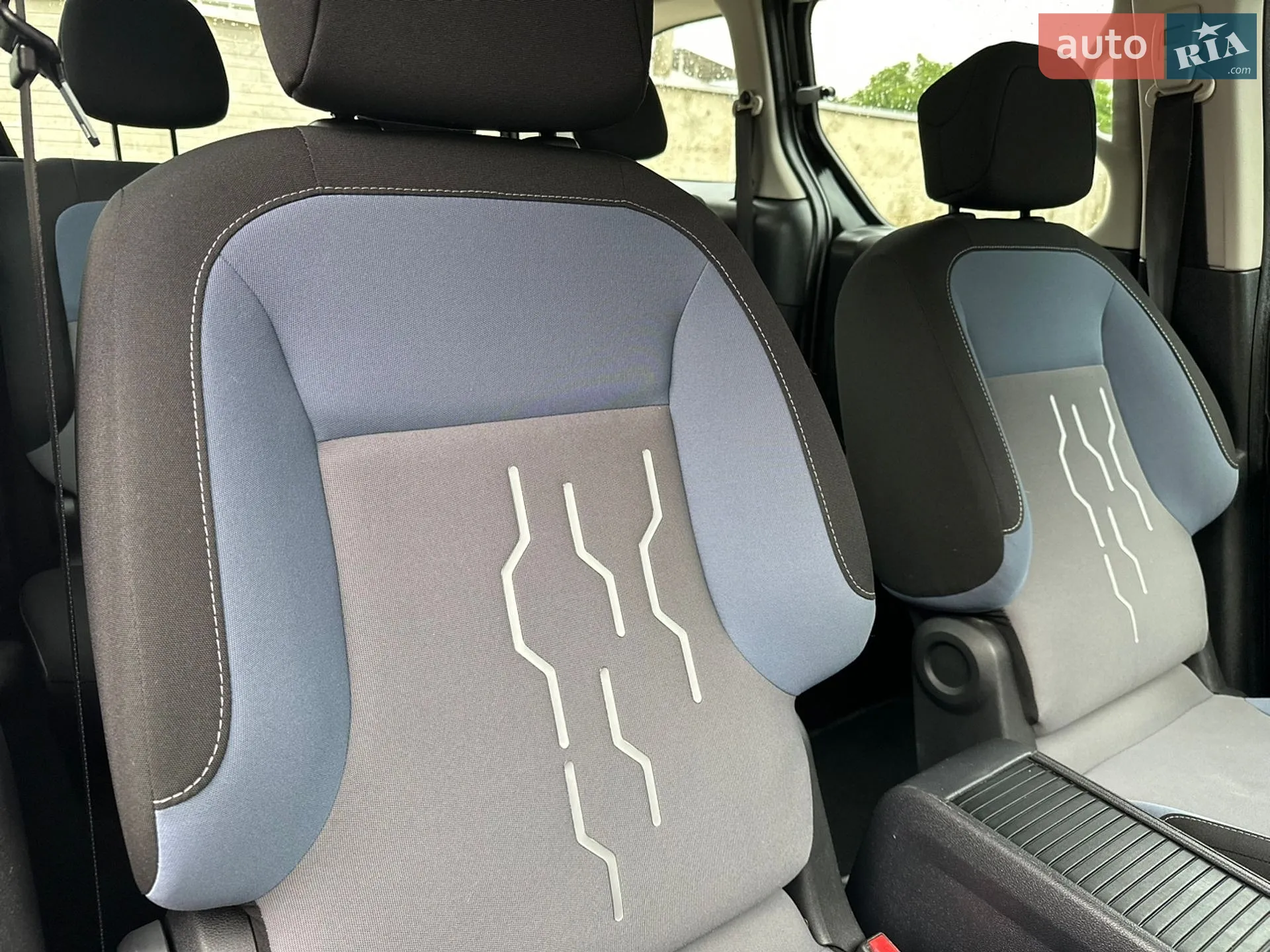 2015 Peugeot Partner - мініатюра 78