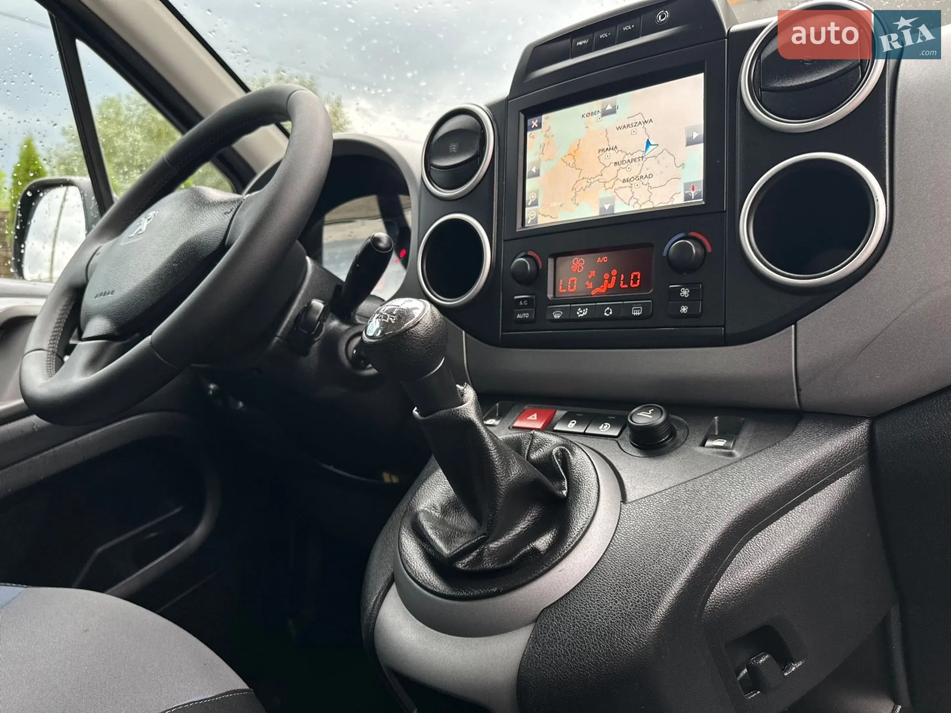 2015 Peugeot Partner - мініатюра 83