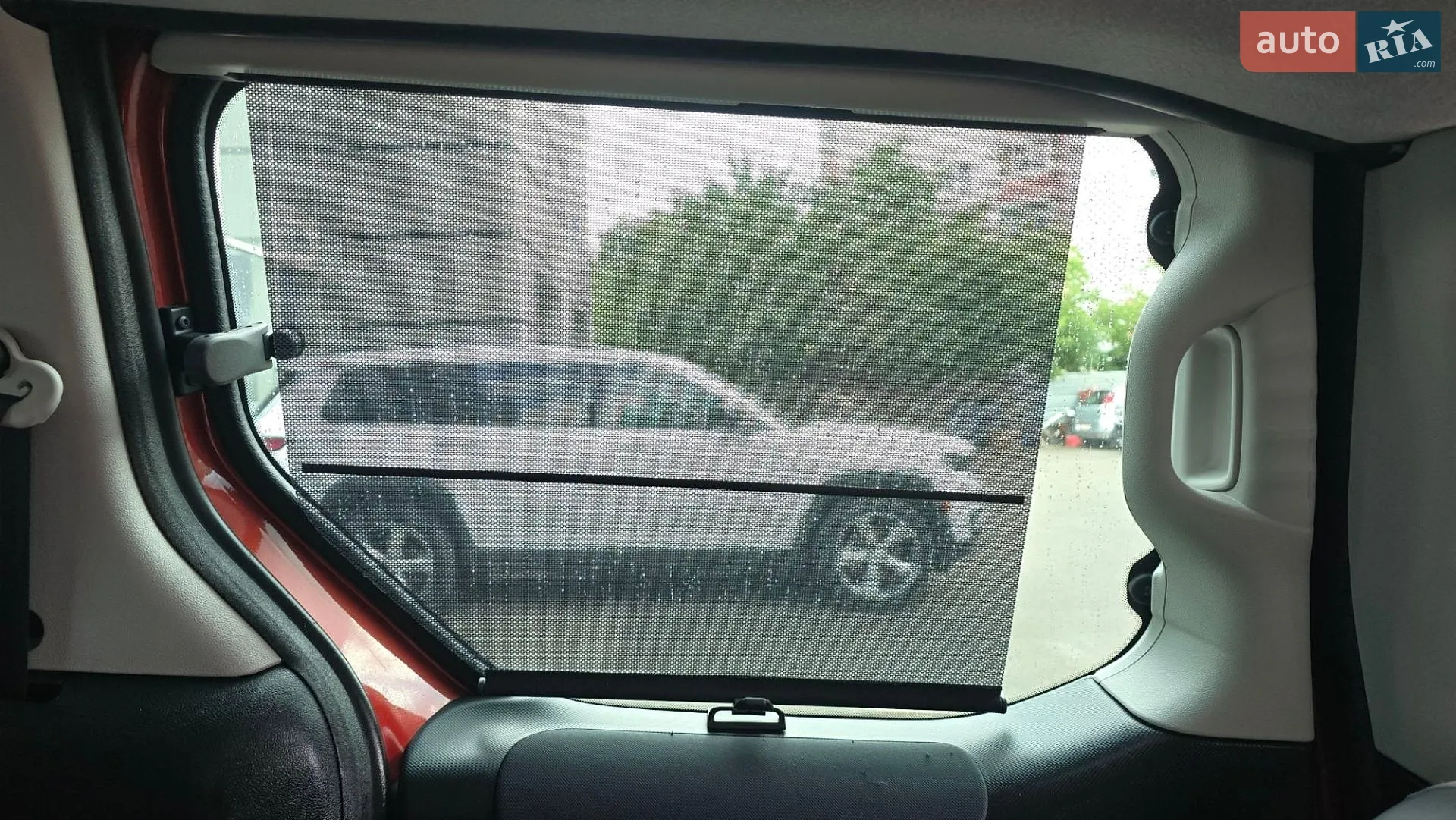2011 Peugeot Partner - мініатюра 46