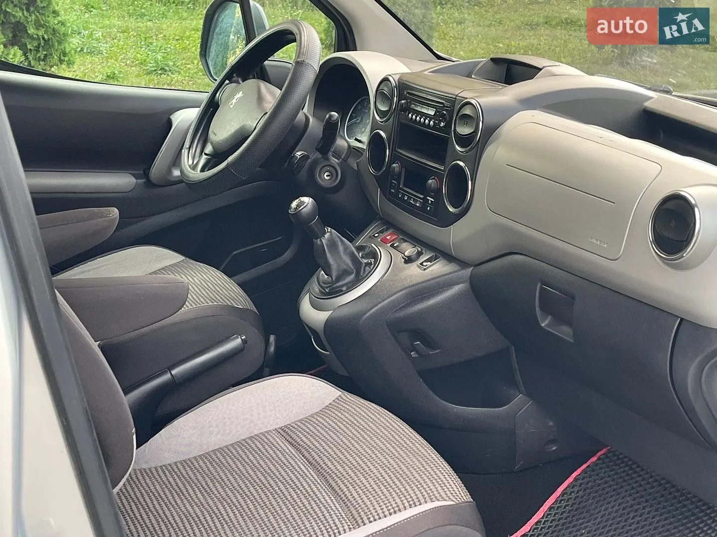 2012 Peugeot Partner - мініатюра 7