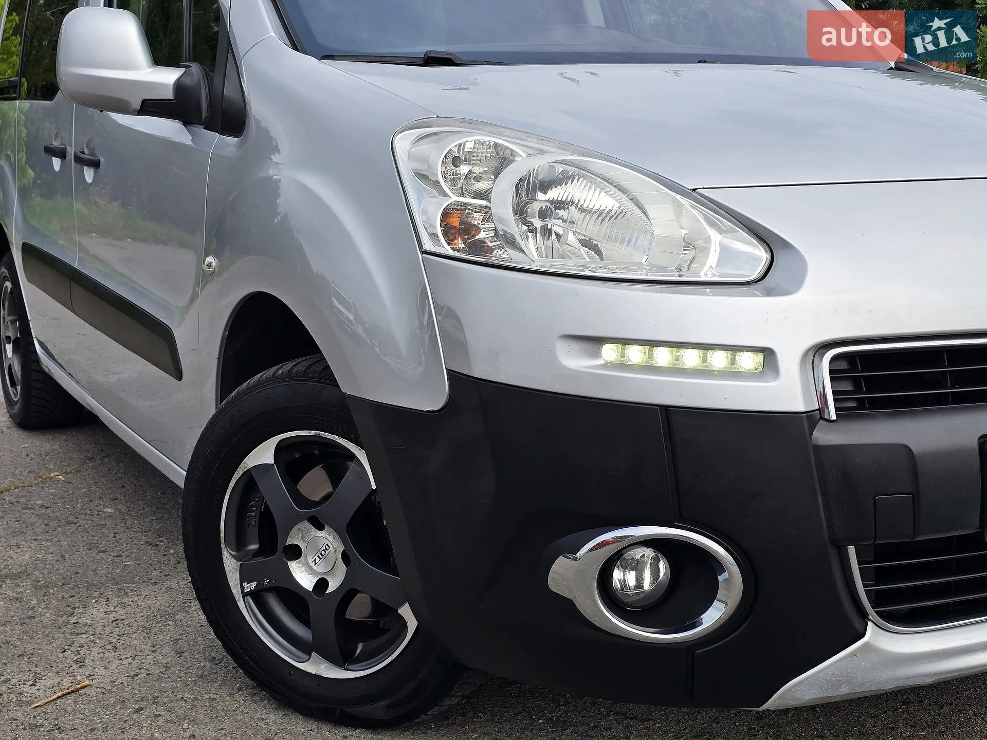 2012 Peugeot Partner - мініатюра 12