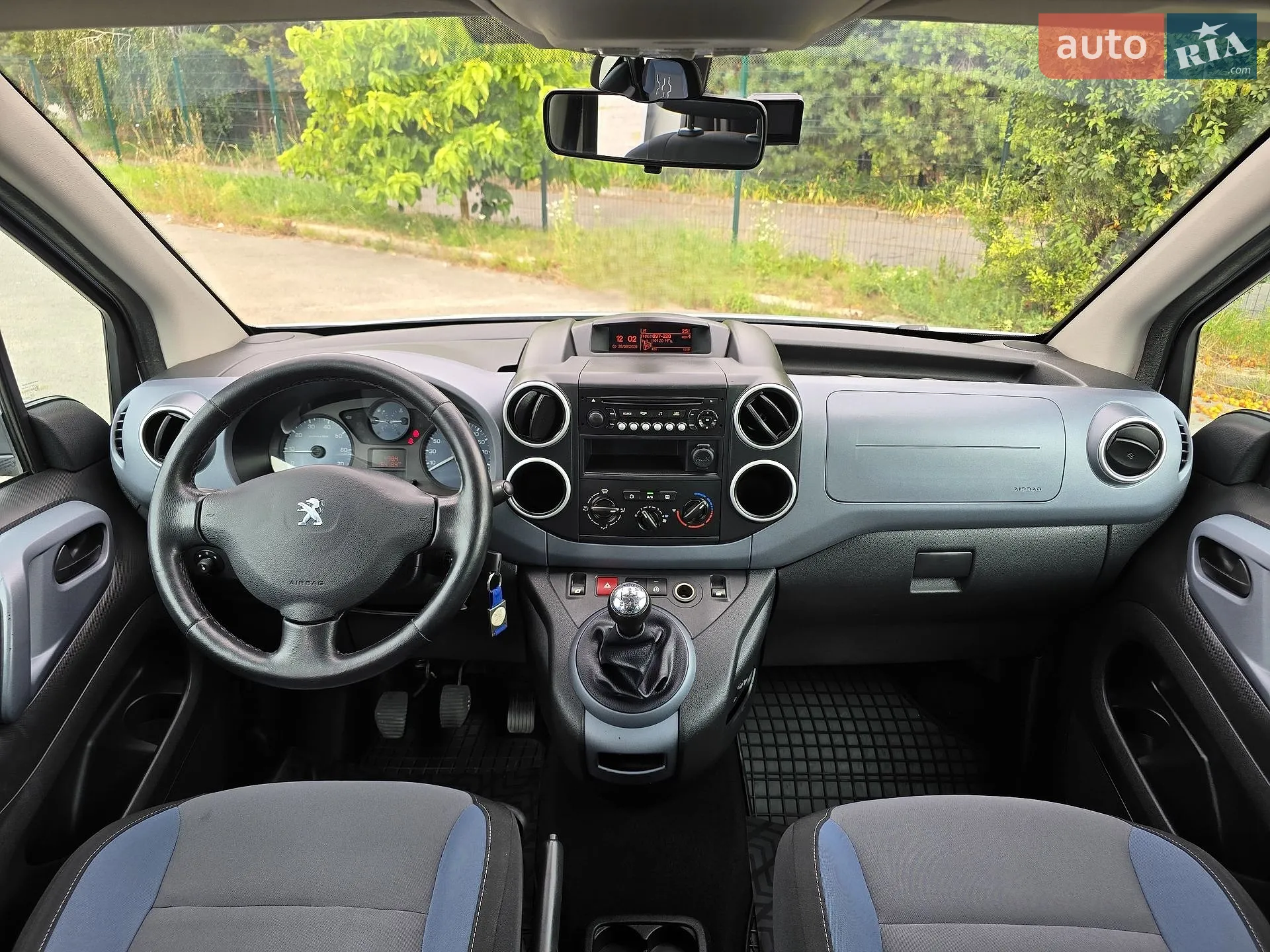 2012 Peugeot Partner - мініатюра 2