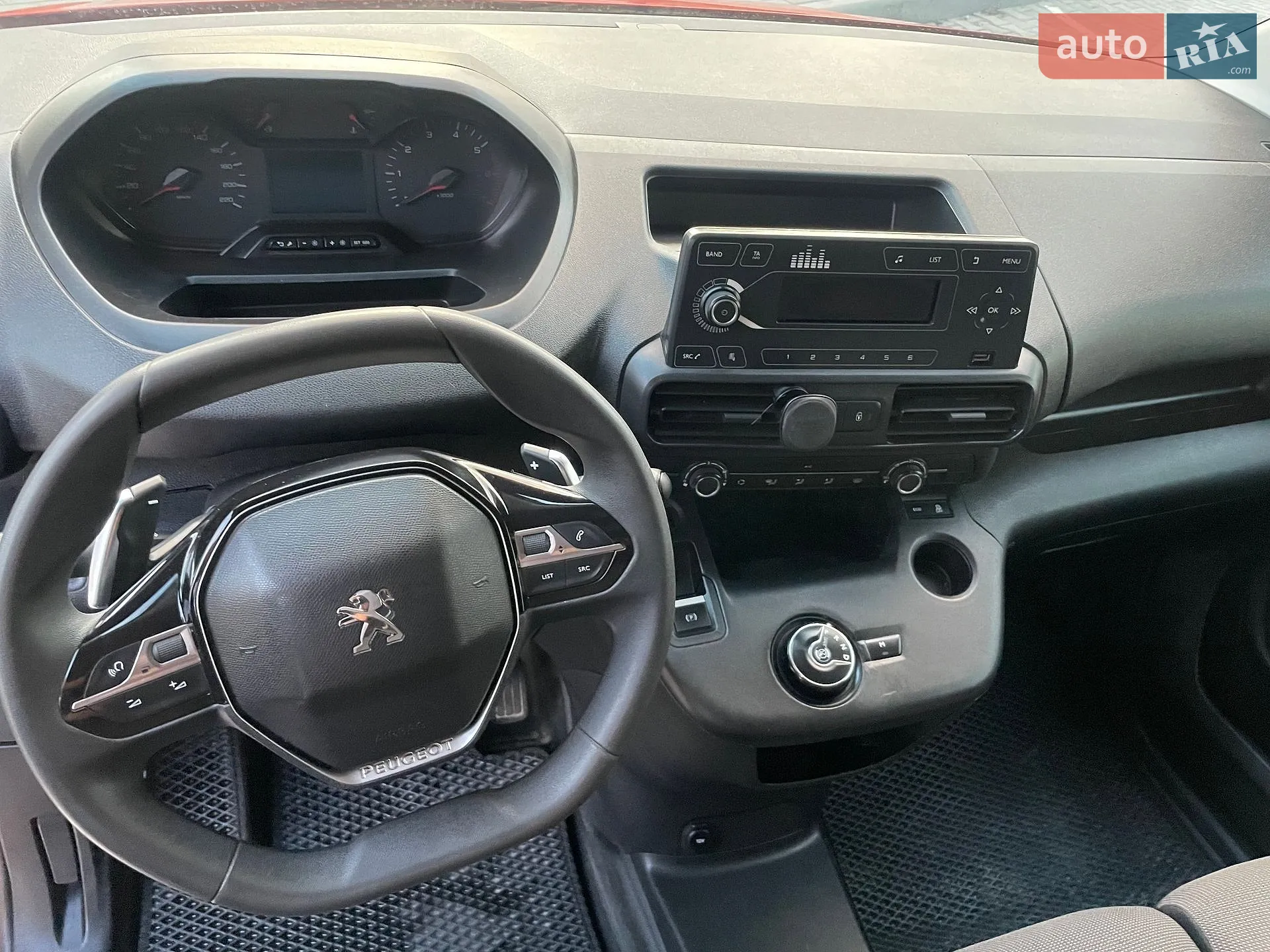 2020 Peugeot Partner - мініатюра 32