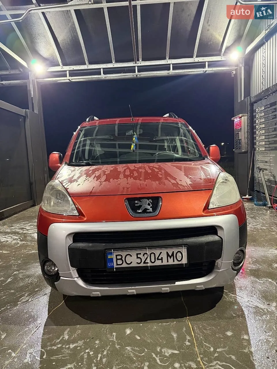 2011 Peugeot Partner - мініатюра 2