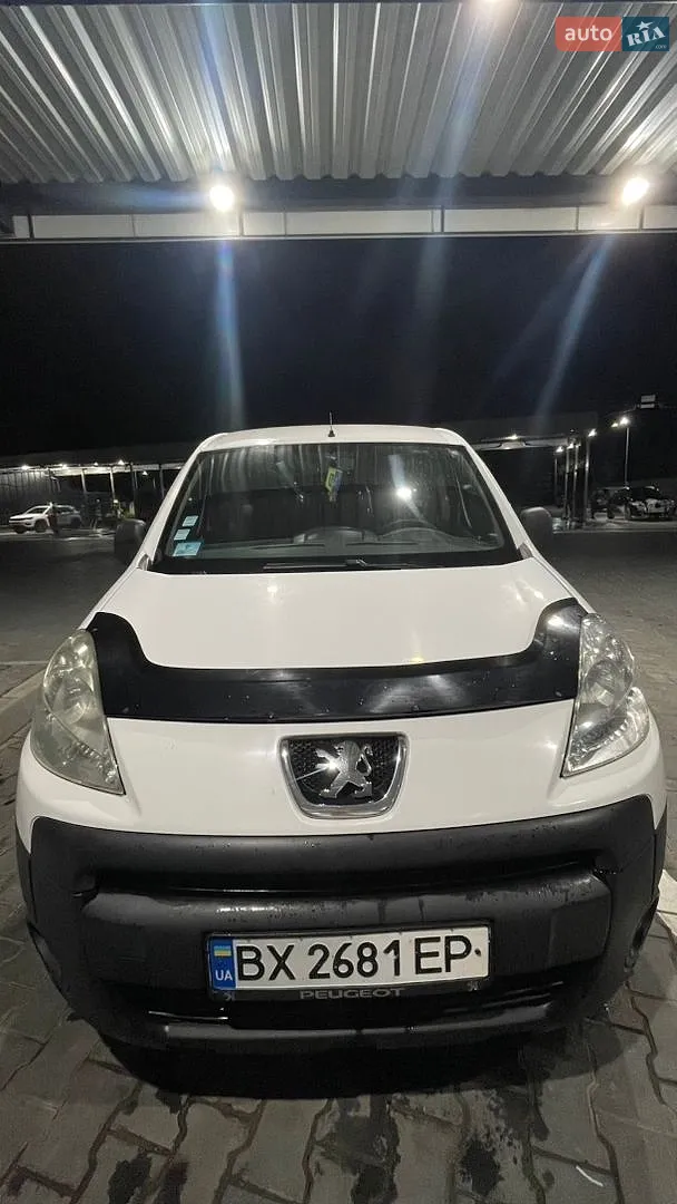 2011 Peugeot Partner - мініатюра 9