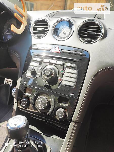 Седан Peugeot RCZ 2012 в Ивано-Франковске