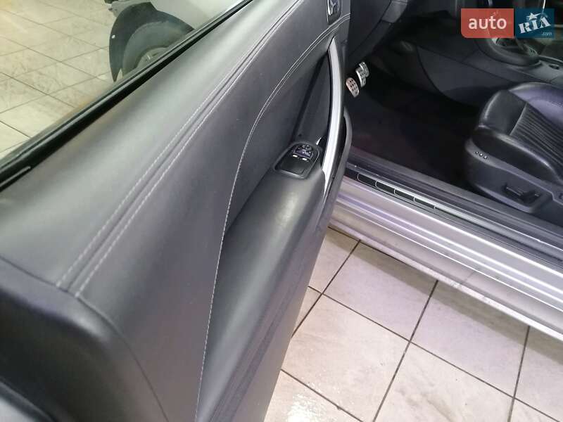 Купе Peugeot RCZ 2011 в Киеве