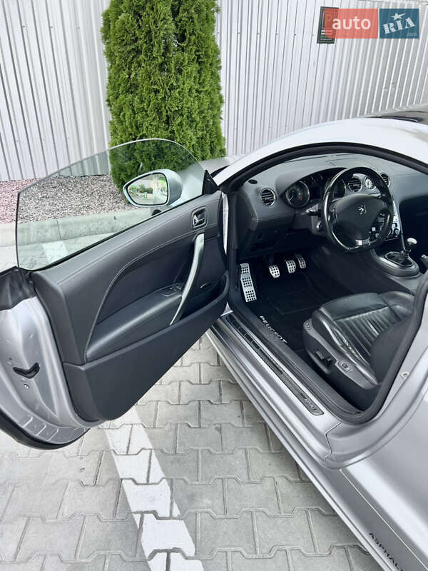 Купе Peugeot RCZ 2012 в Києві