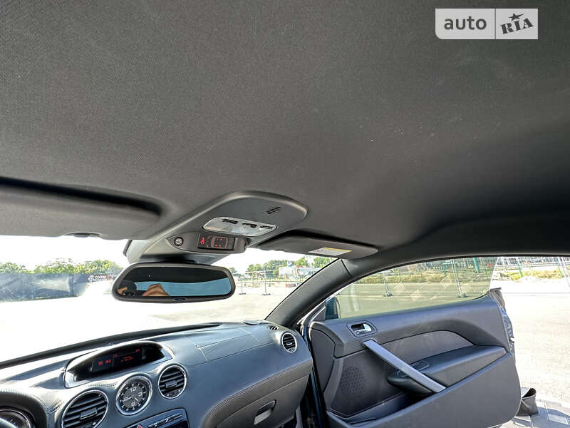 Купе Peugeot RCZ 2010 в Полтаве