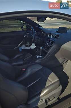 Купе Peugeot RCZ 2011 в 